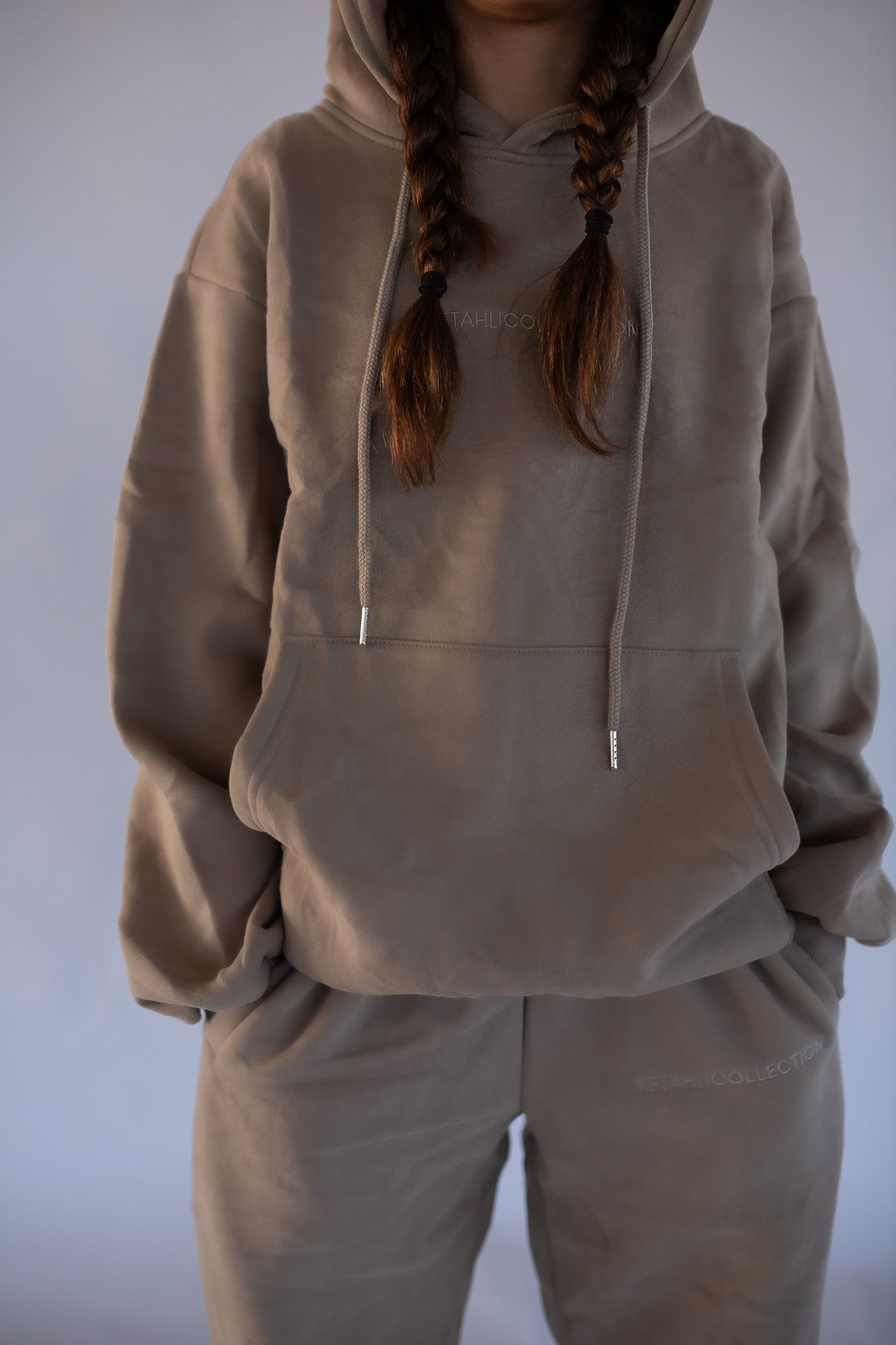 The Boyfriend Hoodie - Taupe