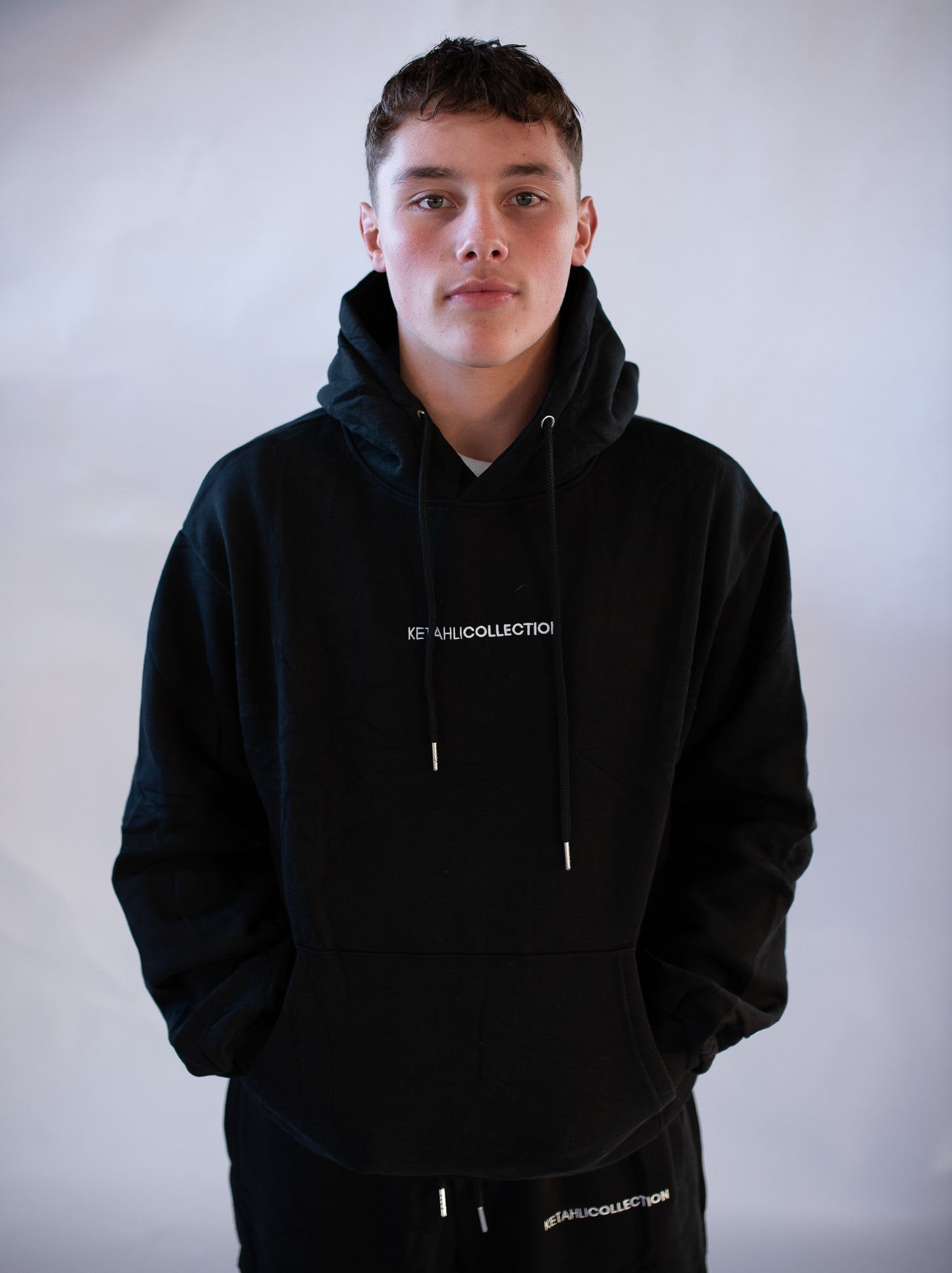 The Boyfriend Hoodie - Black